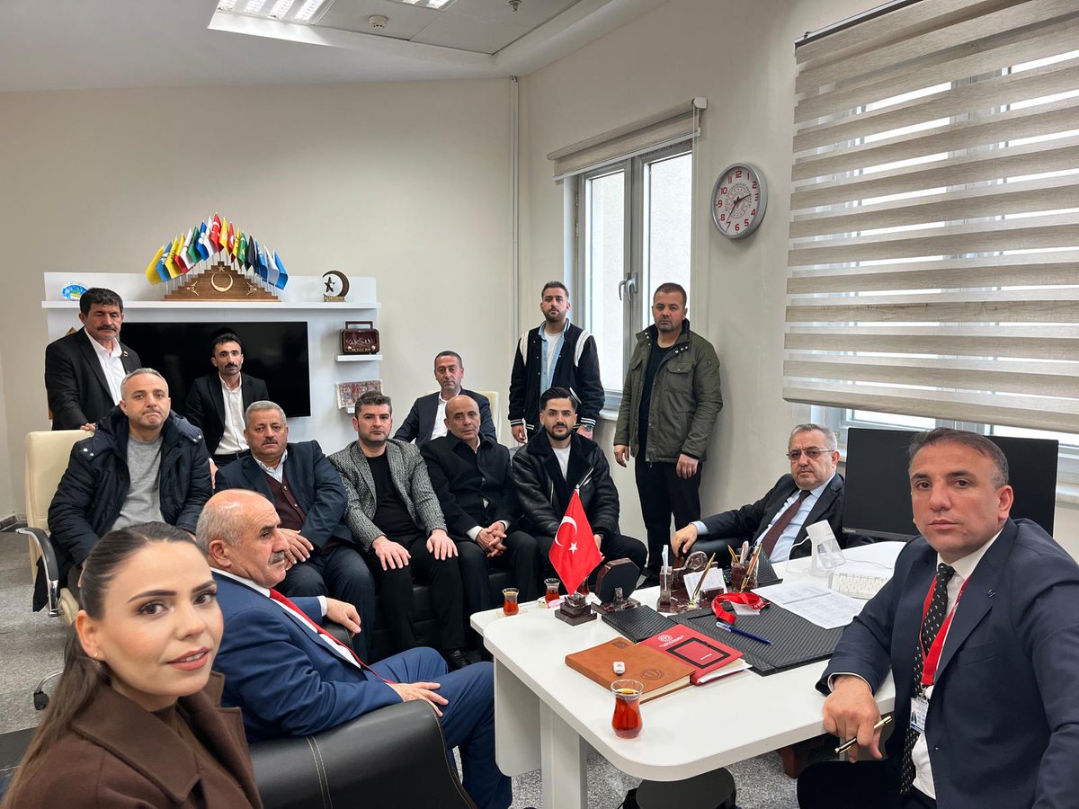 AK KADIN GÜROYMAK tweet media