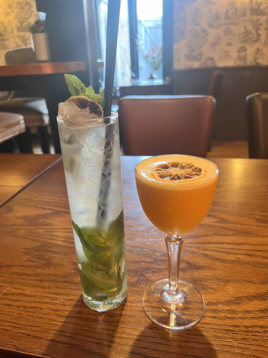 Laura 🐈‍⬛ tweet media