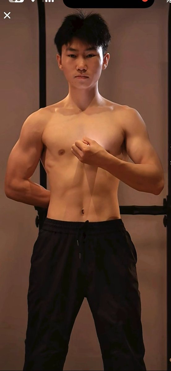 luyi13king's tweet photo. A really strong young heart, pounding and short of breath after extreme sports
#heartbeat https://t.co/hIWqAfHg2S