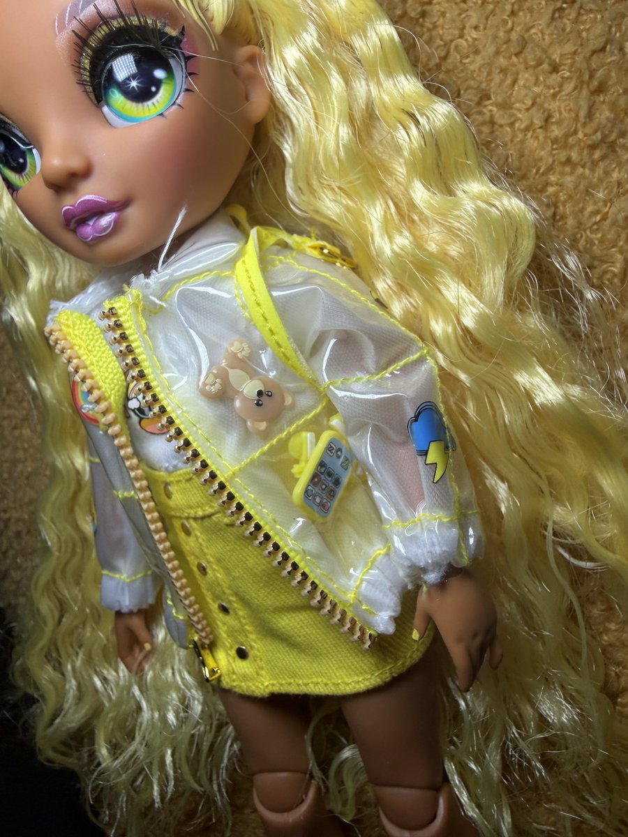 pl∀stixconnoisseur tweet media