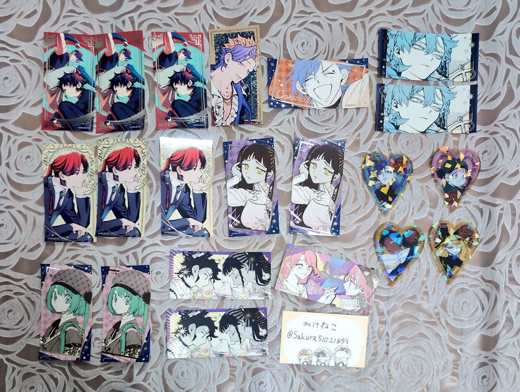 みけねこ tweet media