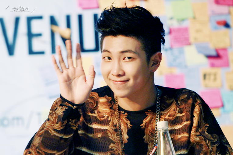 hourly namjoon bot tweet media