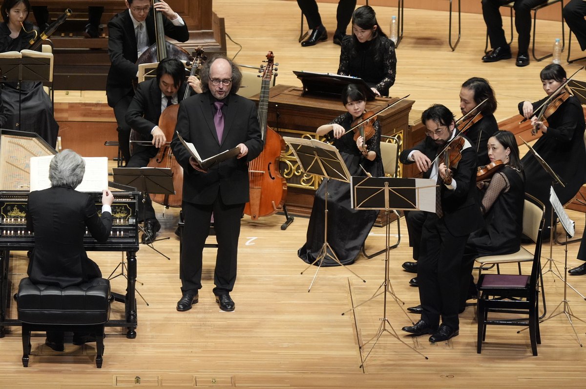 bach_collegium's tweet image. 本日、サントリーホールにて《マタイ受難曲》聖金曜日の公演が終演いたしました💐
足をお運びいただいた皆さま、誠にありがとうございました。

明日は聖土曜日公演へと続き、《マタイ受難曲》の物語を、引き続きお届けいたします🕊️