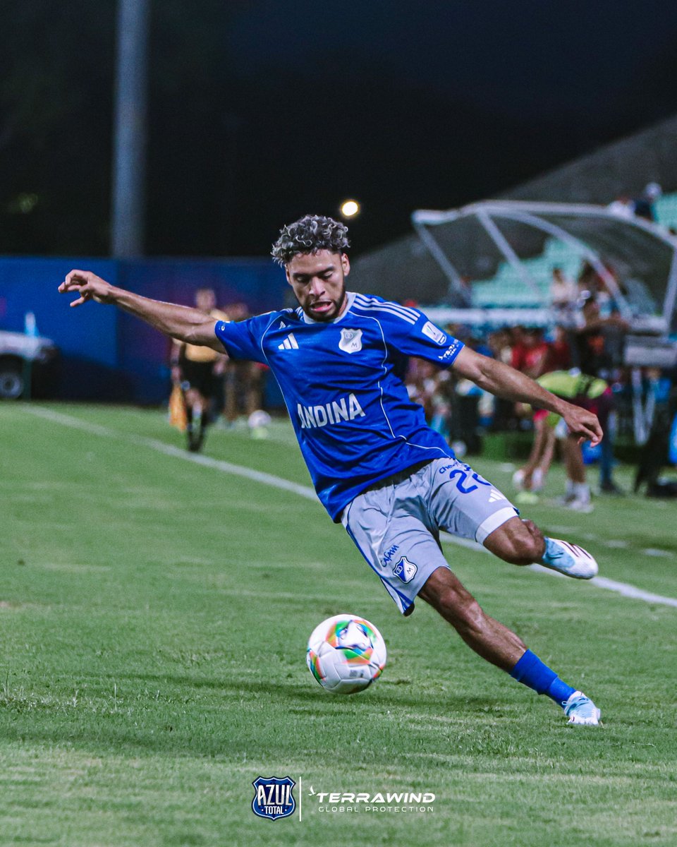 Azul Total tweet media