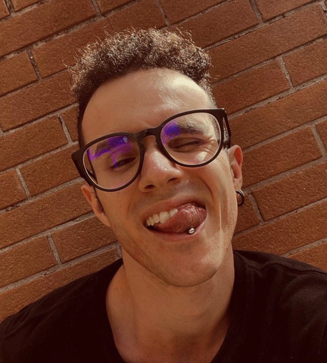 alessandro.🎄 tweet media