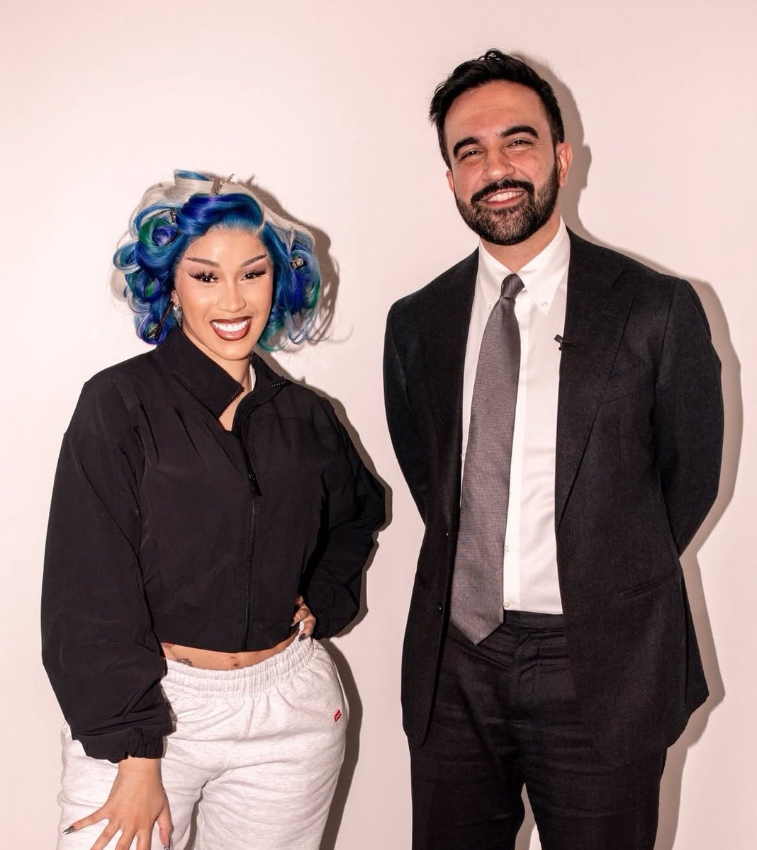 Celebs Love Cardi B tweet media