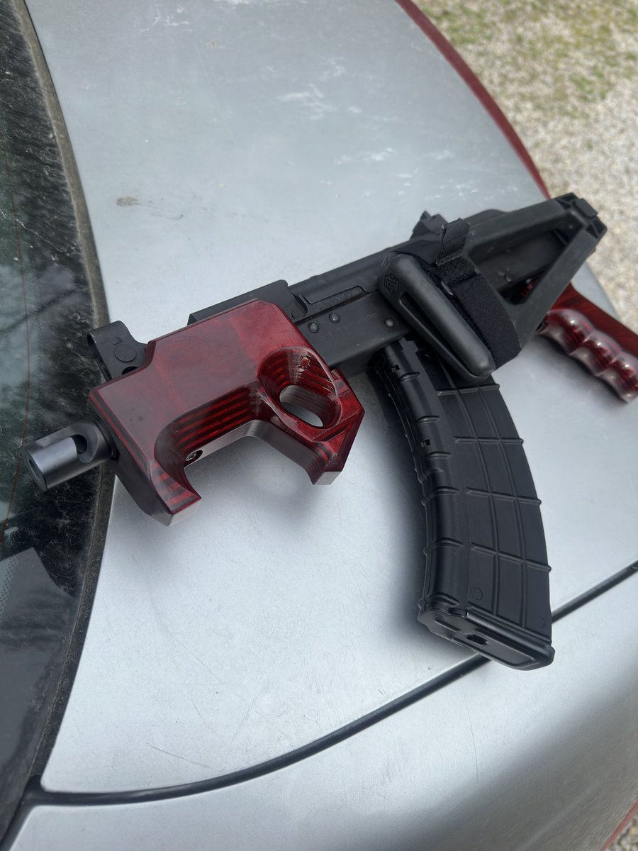 ₉⁹₉ tweet media