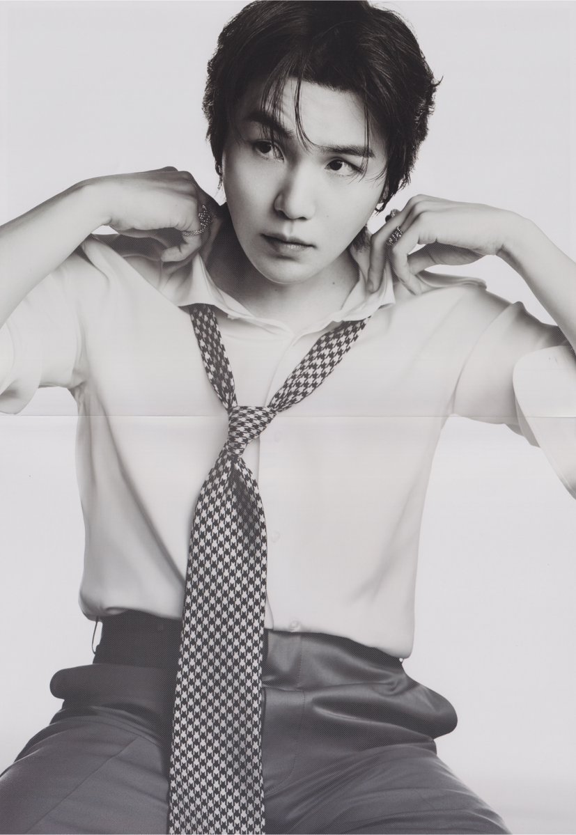 seokiescans's tweet image. [SCAN] BTS ARIRANG Living Legend Album / Posters

⤷ all scans at seokiescans.tistory.com/729