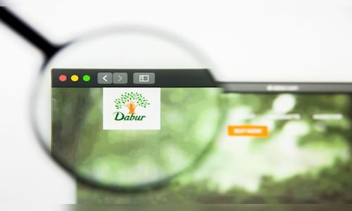 CNBCTV18News's tweet image. #Dabur #Q4 Update: Revenue seen growing mid-single digits, #profit to outpace topline 
Read more: buff.ly/OpFdlBB 
By @BiswasSrabastee