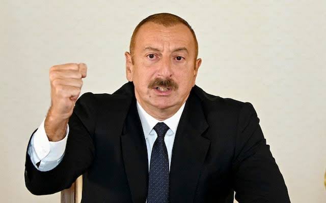 GİZLİ SERVİS tweet media