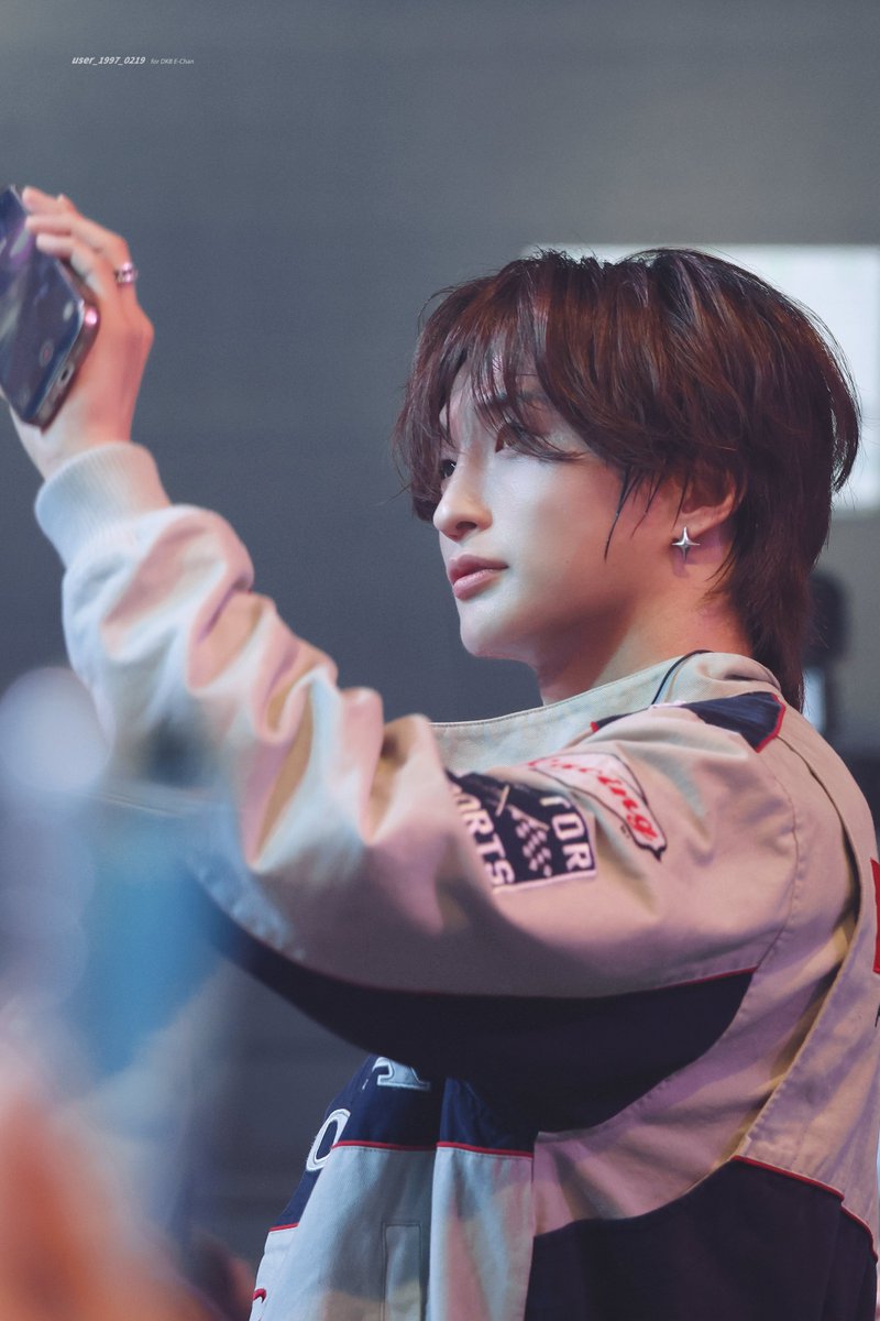 ๐ช๐จ๐๐ง. tweet media