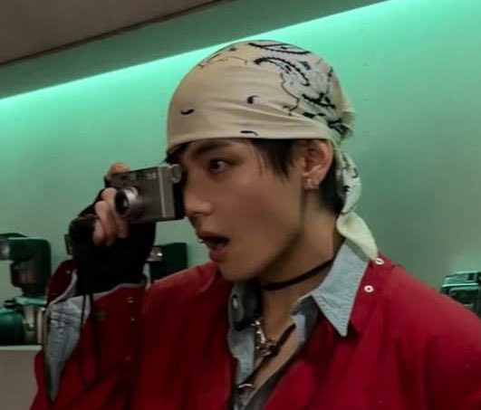 doll bts tweet media