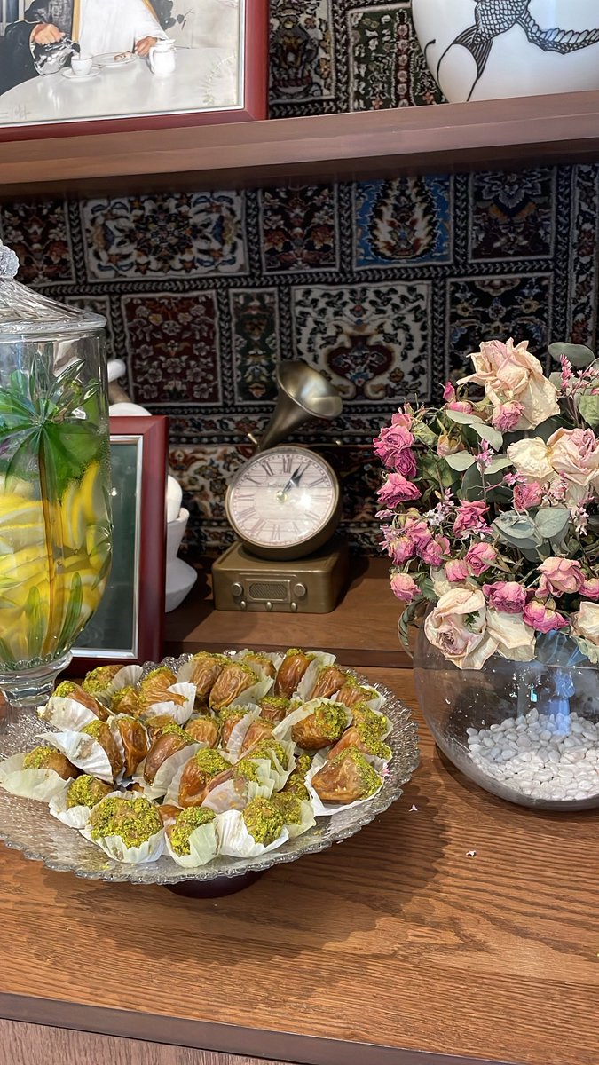 النخبوي سـآلـم tweet media