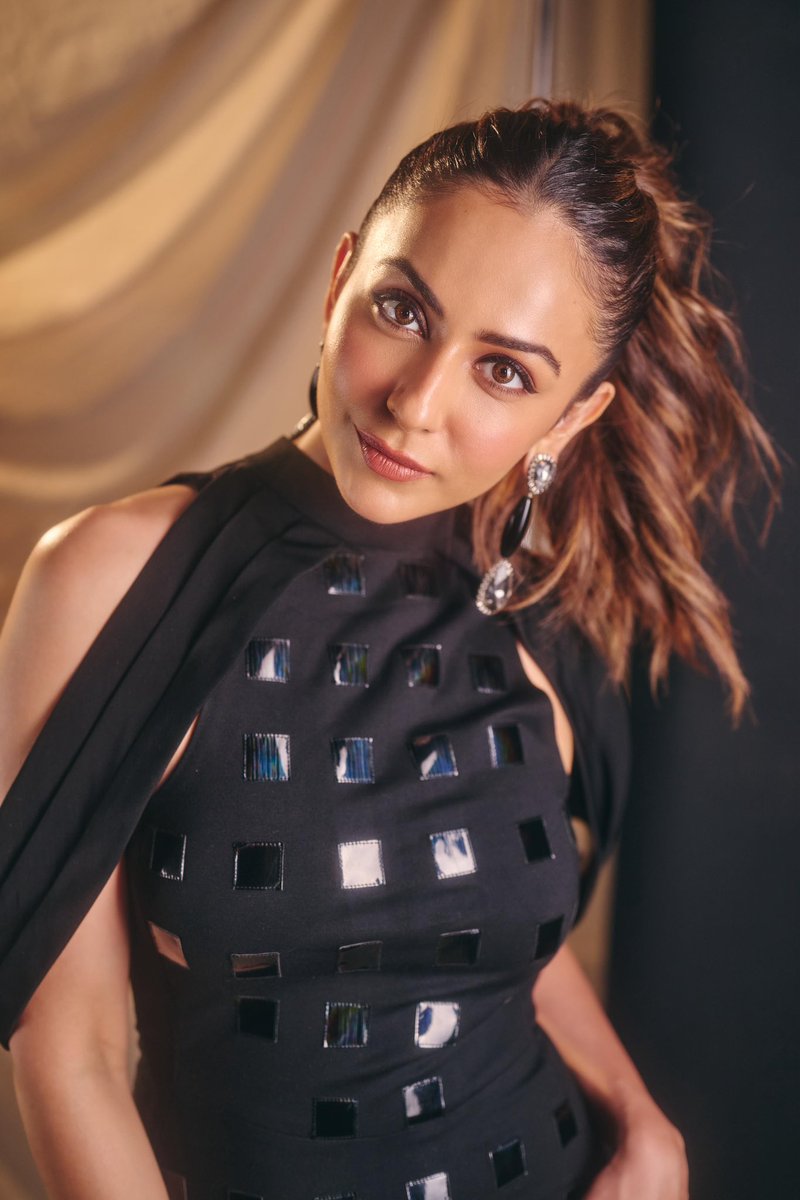 Rakul Singh tweet media