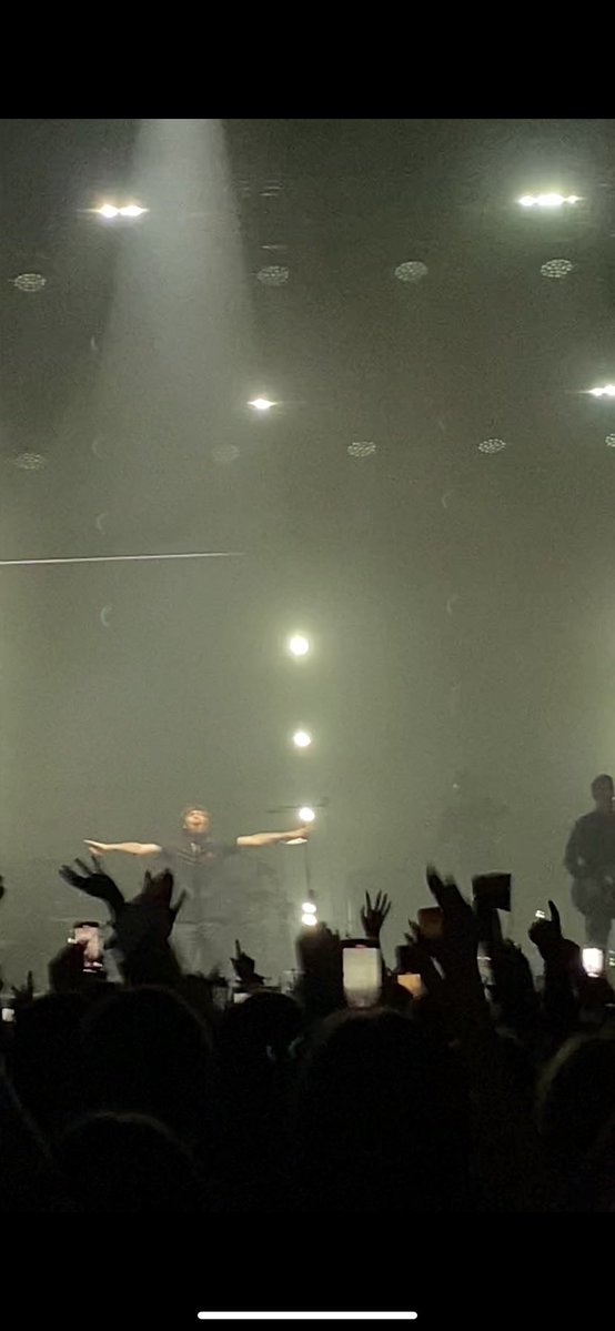 zara 🍋 ﾟﾟ･* tweet media