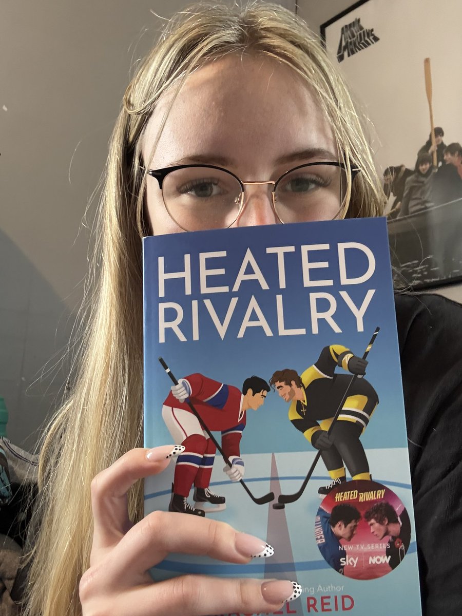 liv ౨ৎ tweet media