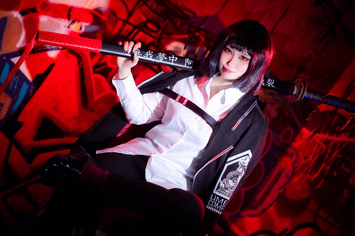 つづや tweet media