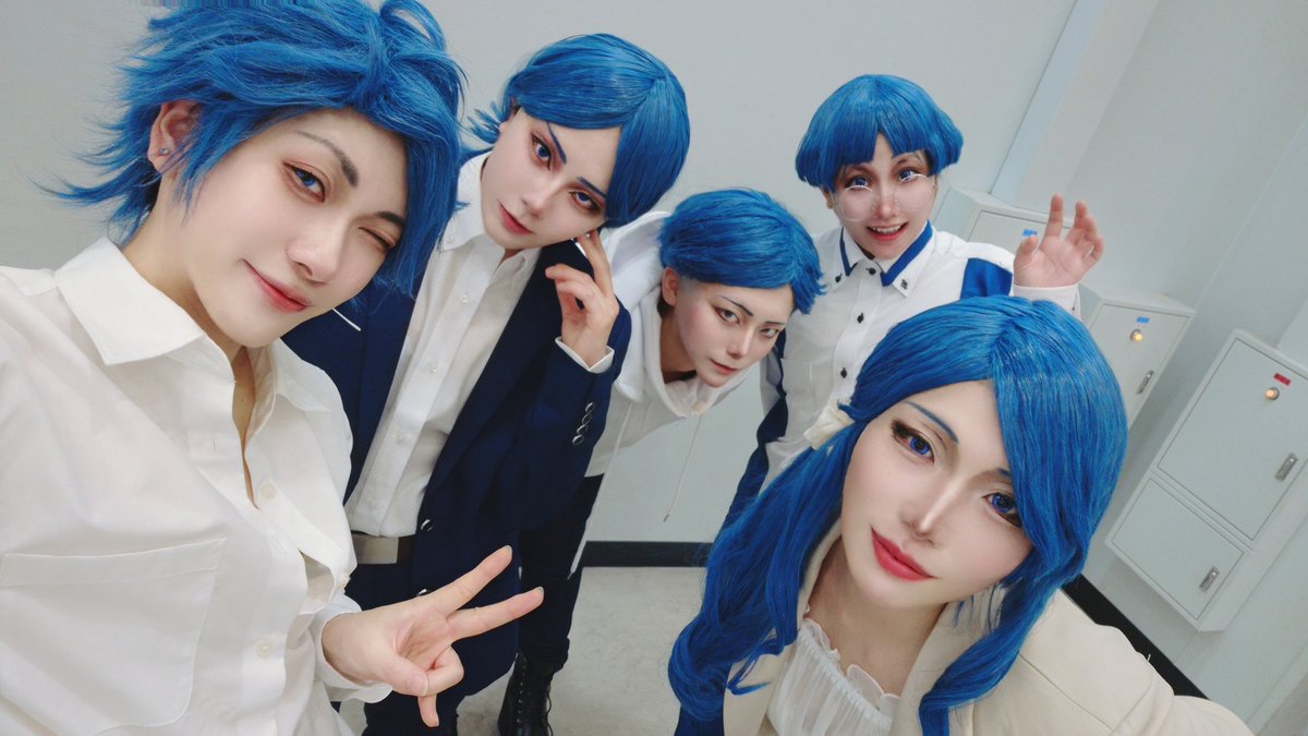 Cosplay
今日は都市伝説解体センターしてきました！
眉潤してきましたー！🎁