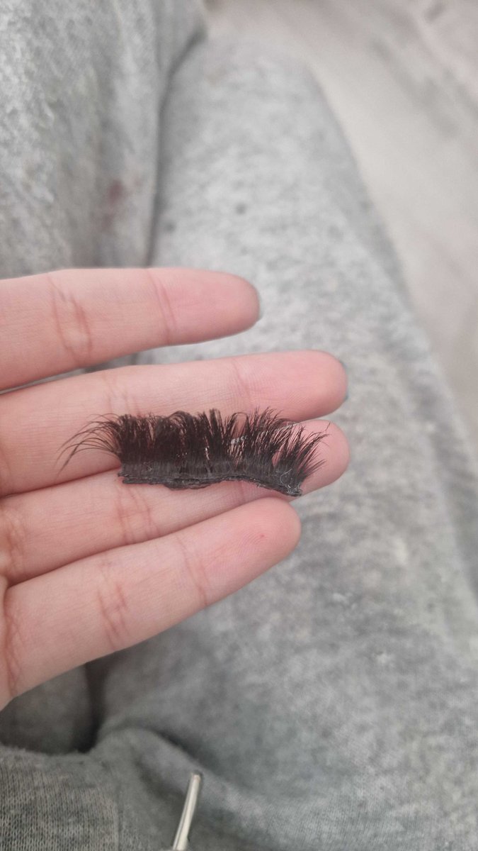 ⦻ ɴɪɴᴀ ᴛʜᴇ ᴋɪʟʟᴇʀ ᴏғ #sʜᴇᴅᴛᴡᴛ ⦻ tweet media