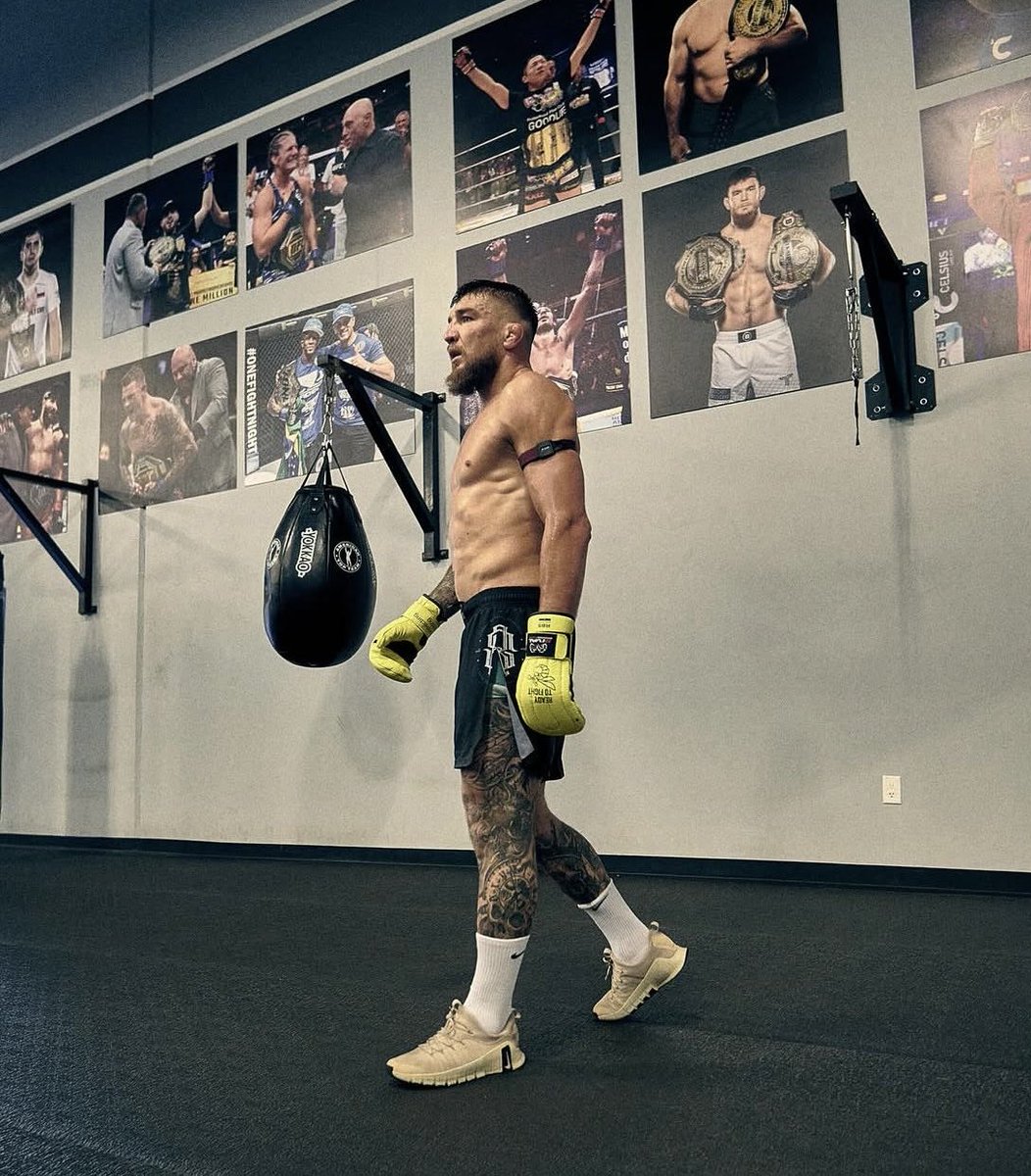 Yaroslav Amosov tweet media