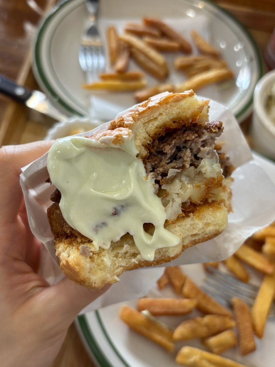 먹카이브 🍽 tweet media