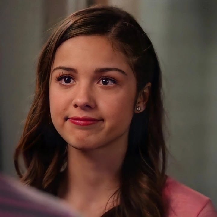 mads | so in love 🩷 tweet media