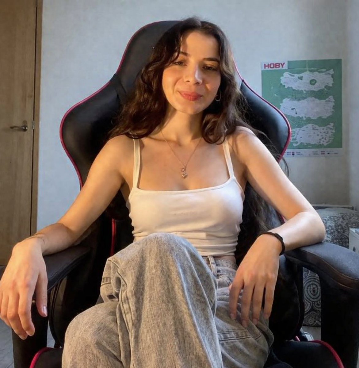 Eylul Taze tweet media