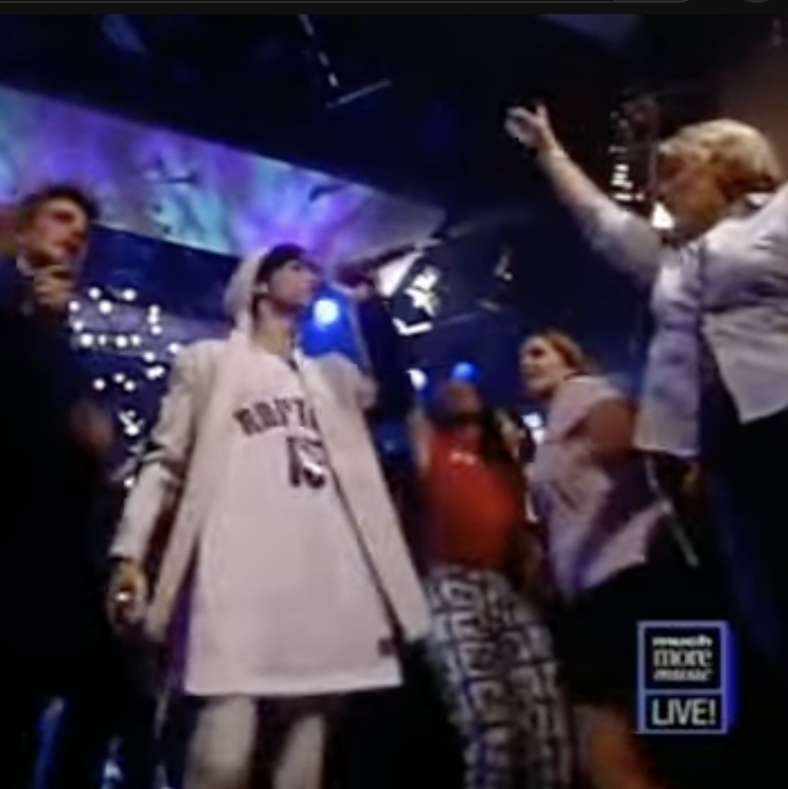 TMATSPodcast's tweet image. During the performance of DMSR on MuchMoreMusic Live! in 2004, Prince invited basically the entire audience on stage and looked VERY comfortable #Prince #Interview #Performance #Live