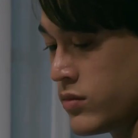 Etranger tweet media