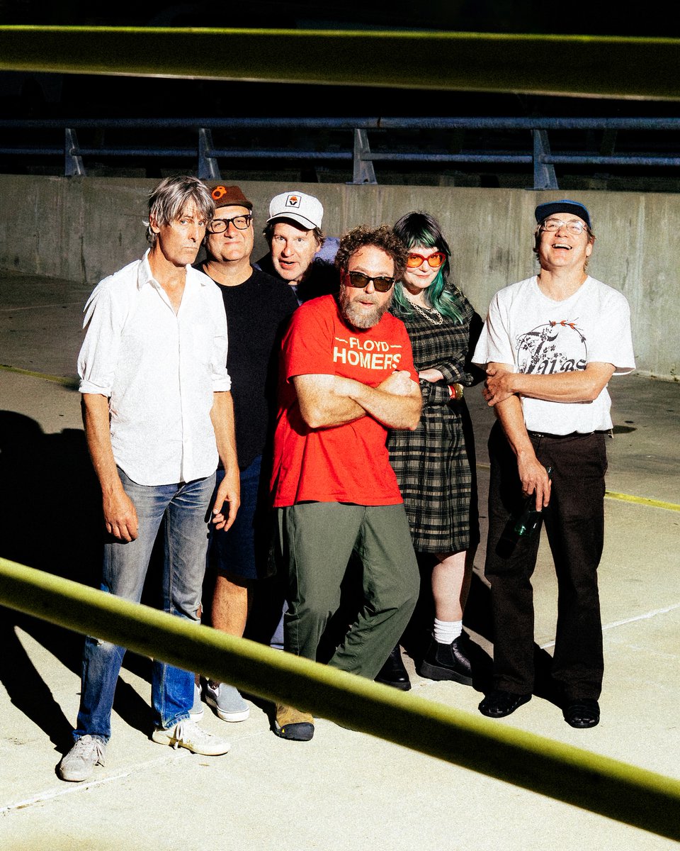 R5 Productions tweet media
