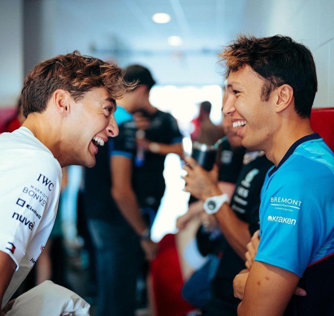 zaavi ⁶³ 🐬 tweet media