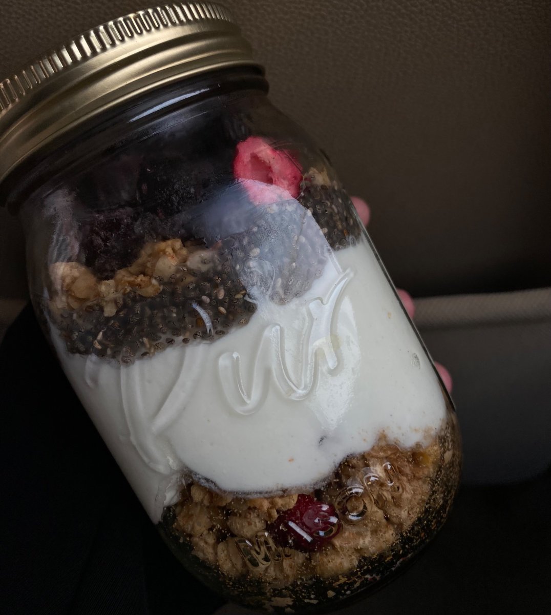 sushi or sus tweet media