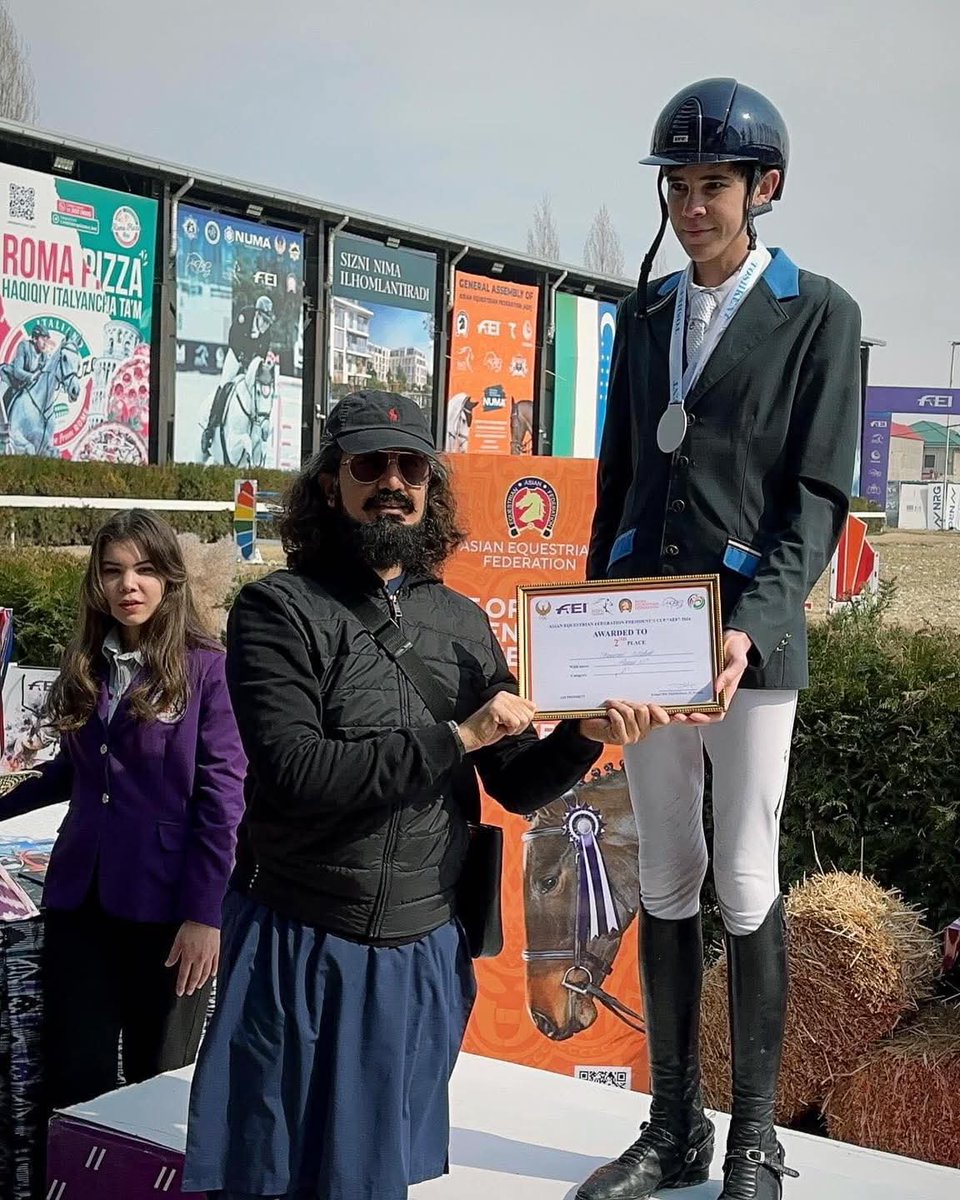 #PakistanRisesGlobally #SultanWinsITPF Pakistan shines globally
#PakistanRisesGlobally