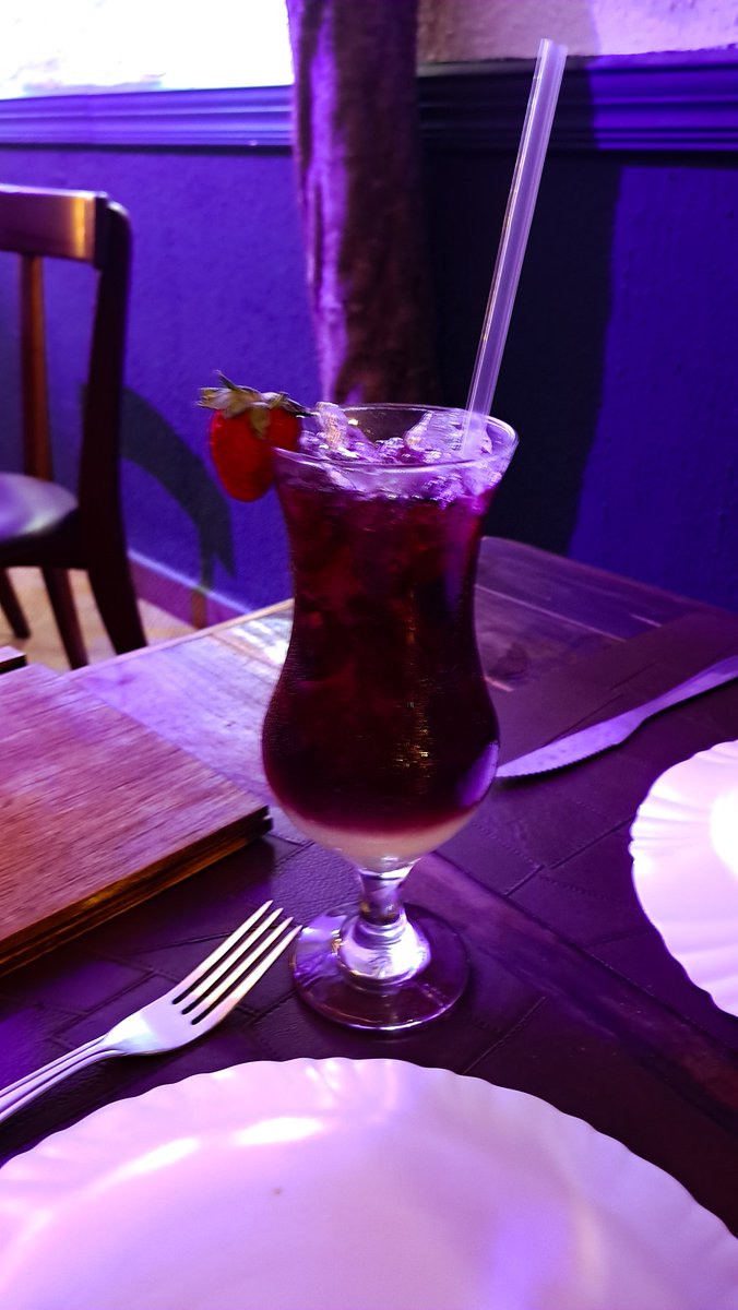 Hana 𖤐 tweet media