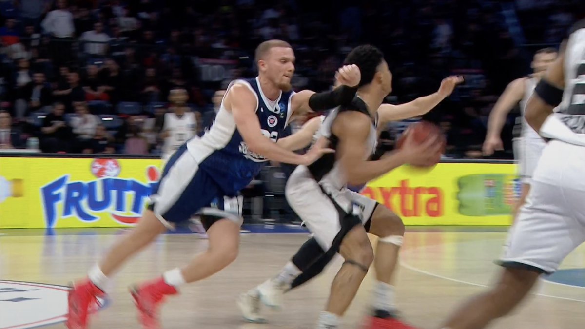 Sergio Llebrés tweet media