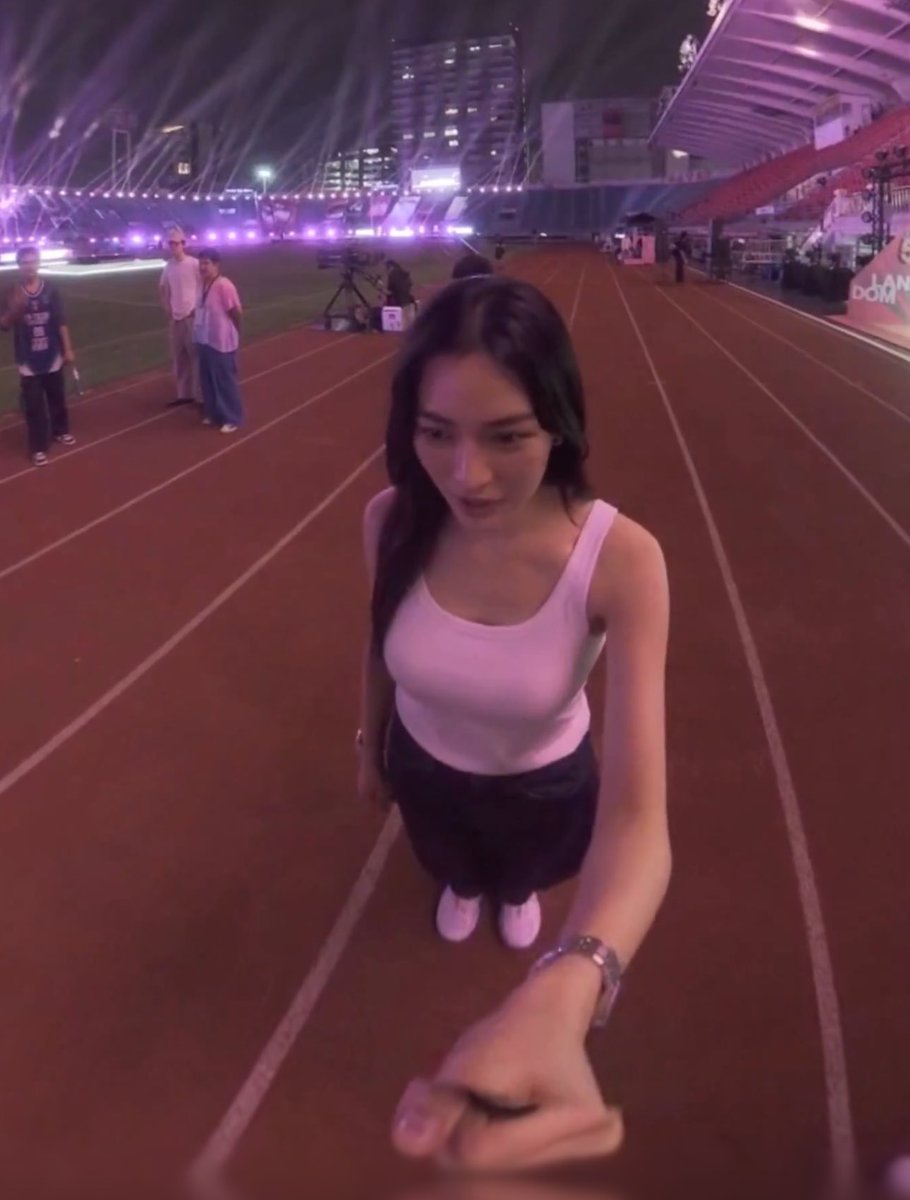 เจได (slow) tweet media