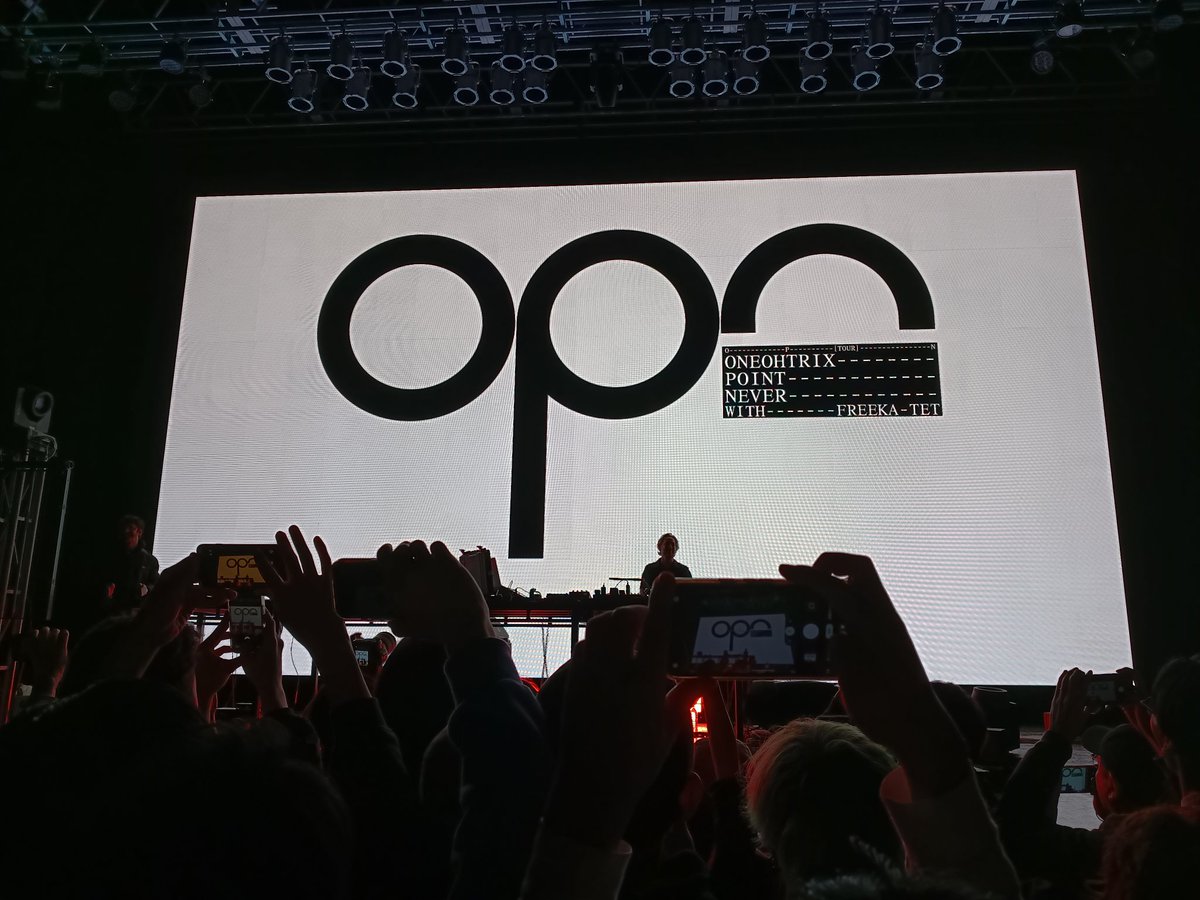 falsada_knm's tweet photo. 昨日行ったライブ！OPN！
音と映像どちらも凄まじくてここ数年で一番のライブだったかも https://t.co/ocLOi2yZHR
