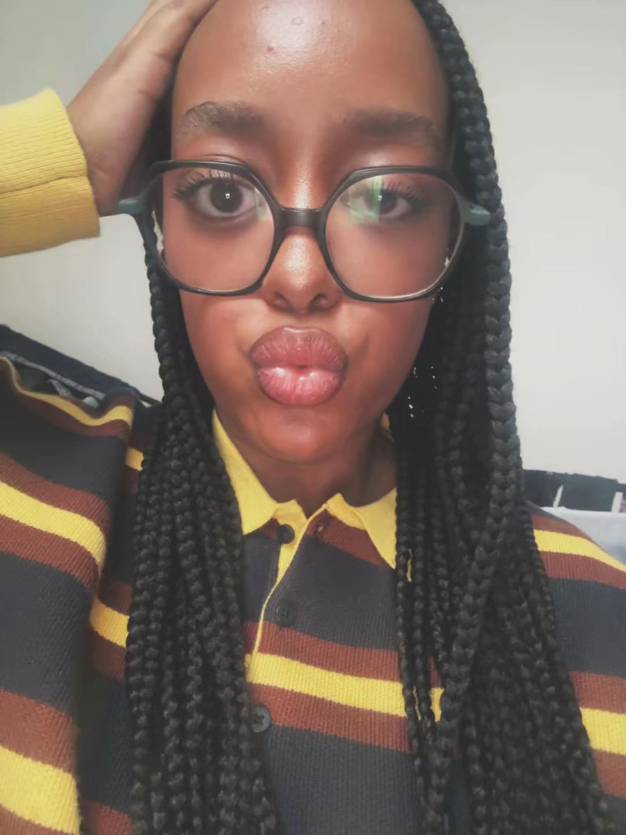 mina 𓍯 tweet media