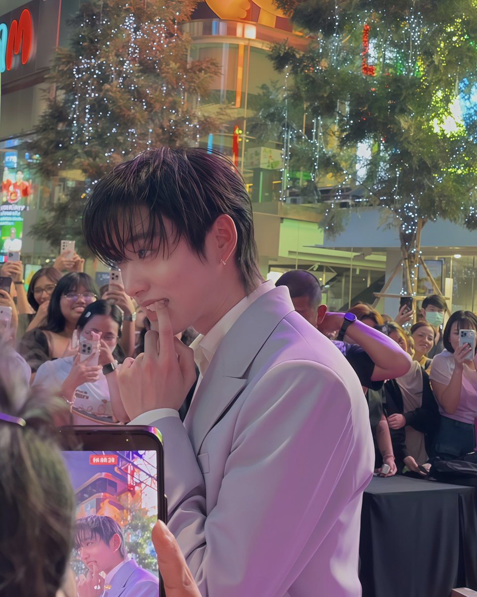 เมจิกแปลลว่าเวทมนตร์ tweet media