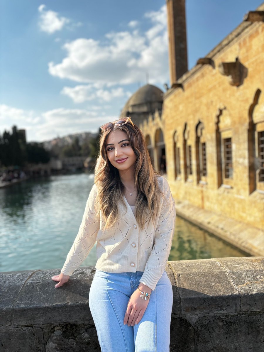 bilinmeyensaat tweet media