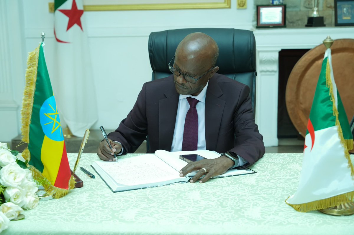 Algeria in Addis-Ababa/PM to African Union & UNECA tweet media