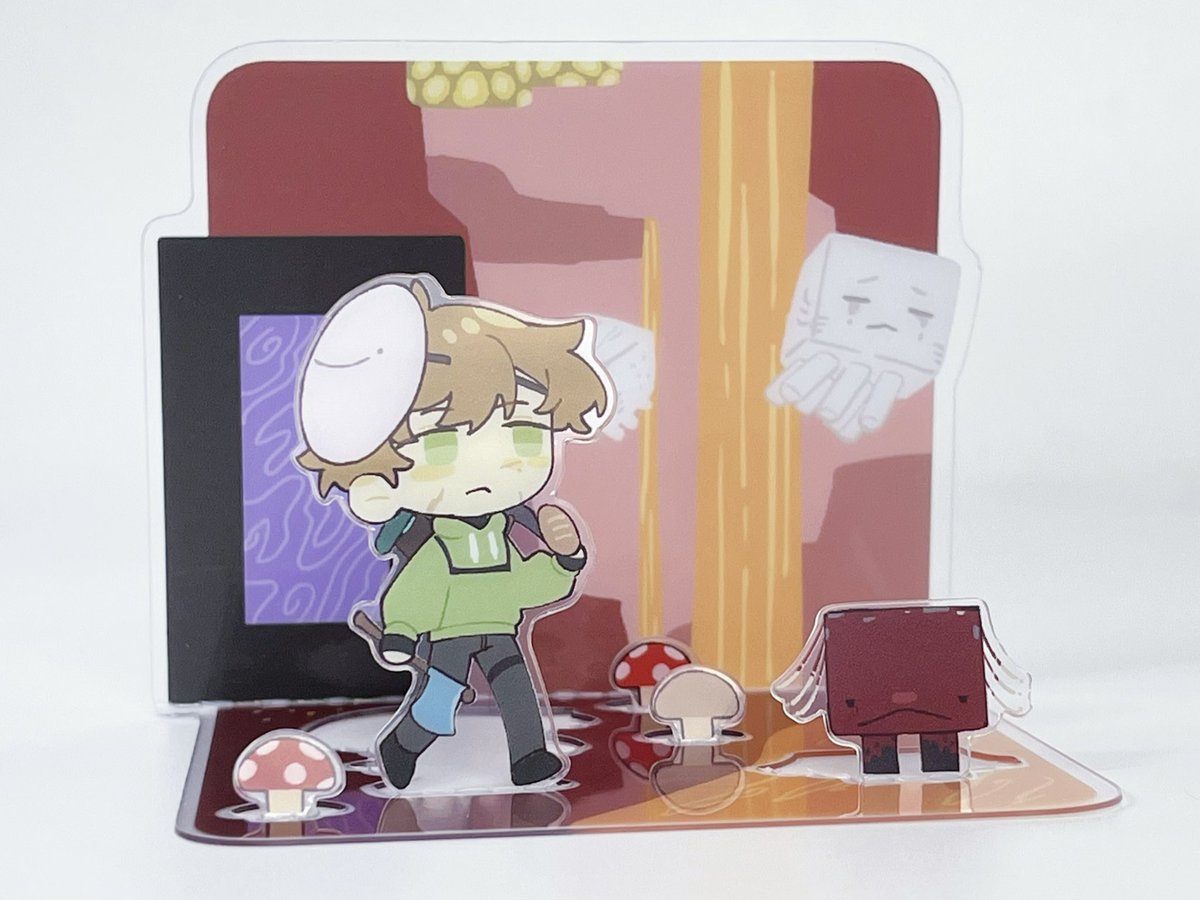 n3komerch tweet media