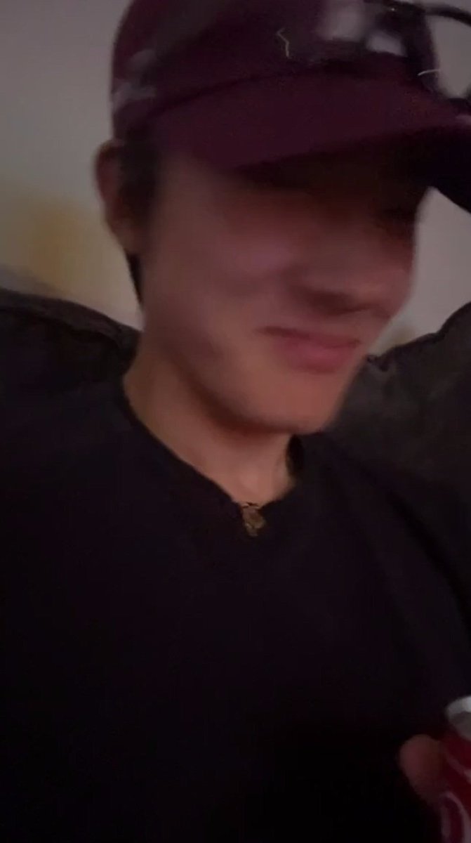 bex 🥚 tweet media