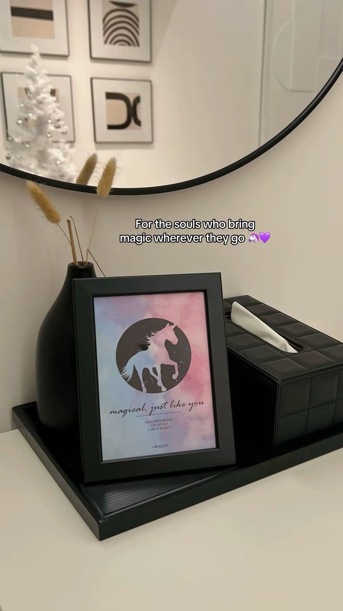 astargeizerpro's tweet image. Day 171 of posting until the sentimental ones find me ♡

Some people are simply born with stardust in them ✨ For the person who turns ordinary moments into magic 🤍

#starmap #custommade #sentimental #giftideas #bintang