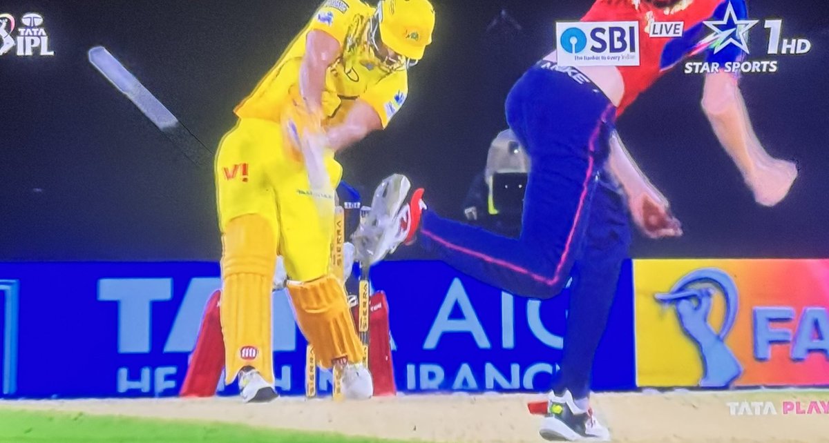 Junaid Khan tweet media