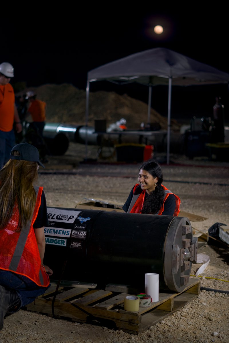 Penn Hyperloop tweet media