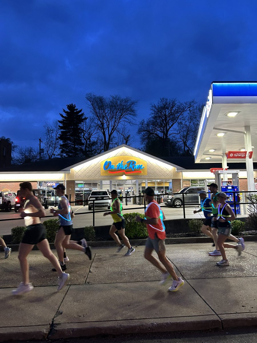 SpewakR's tweet image. Coffee &amp;amp; running vibes were at an all time high this morning!!! On the run baby! #spewakracing #runstl