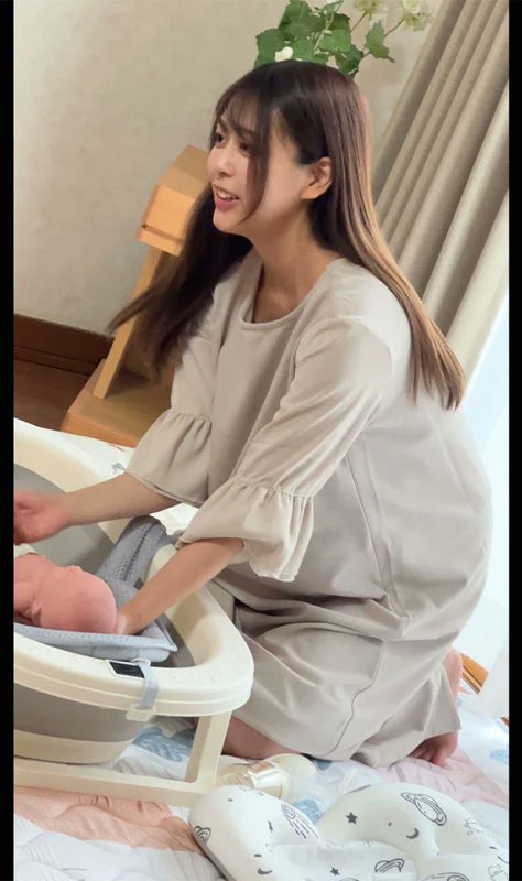 imerony's tweet photo. 妊婦さんとできるかな？
https://t.co/nwxRk5OBLK
≫今ならクーポン適用で 1,80円～

≫初回購入限定！500円OFFクーポン PR

#人妻 #妊婦 #中出し #巨乳 https://t.co/An8h6Ts4vG