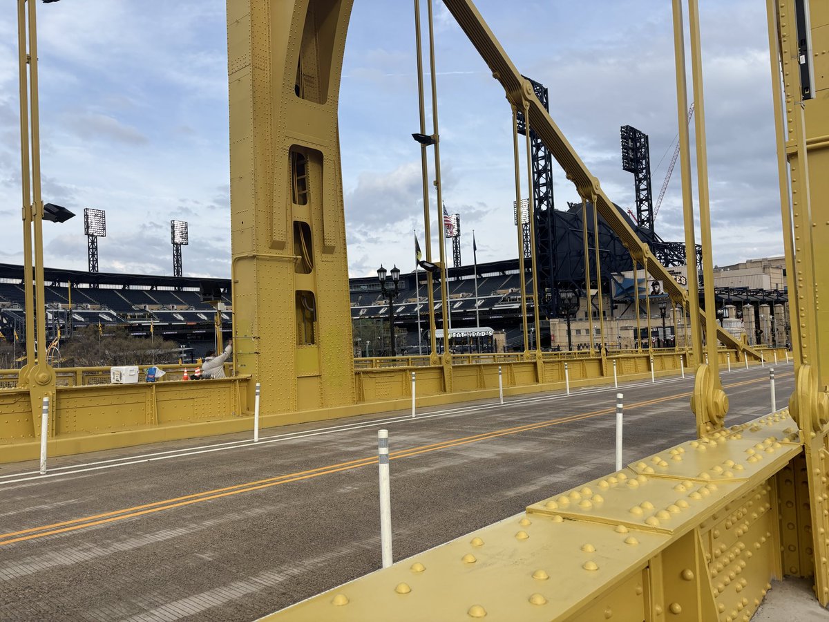 Brett Hollander tweet media