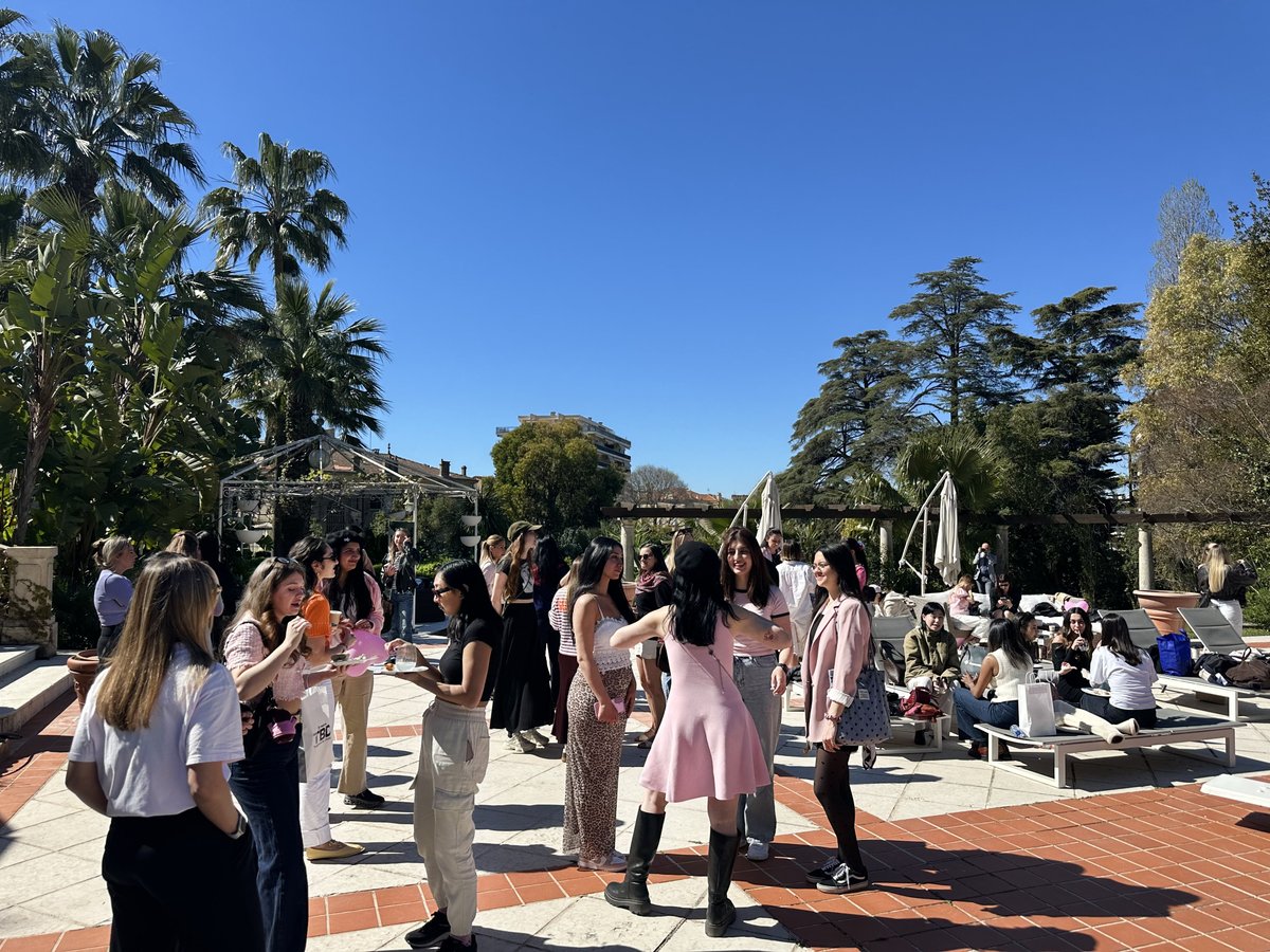 Crypto Diva 🔮 tweet media